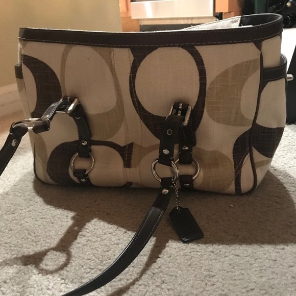 Coach Purse - Picture 1 of 3